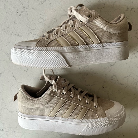 Adidas Women’s Bravada 2.0 Platform Wonder Beige Canvas Sneaker - Picture 13 of 15